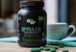 La Spirulina: un'alga azzurra unicellulare miracolosa.